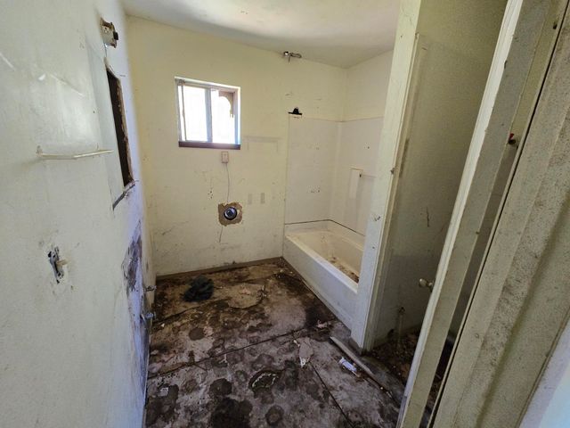 80000 & 80010 Ebert Lane, Garberville, CA 95542