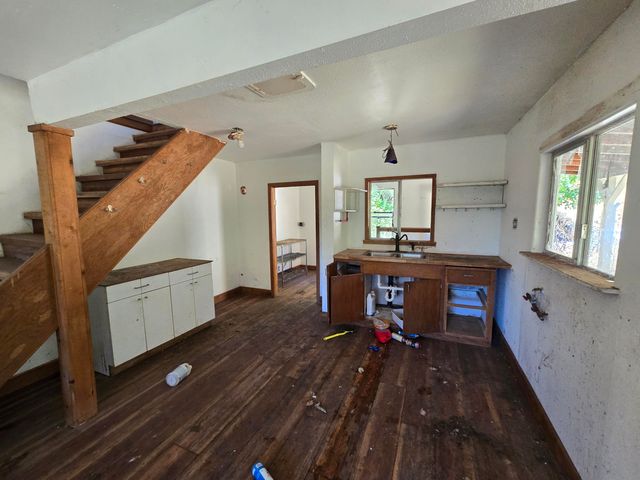 80000 & 80010 Ebert Lane, Garberville, CA 95542