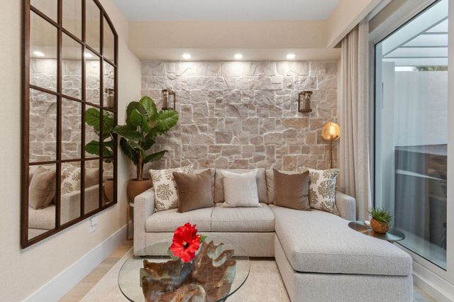 1 S Coastal Way 202, Jupiter, FL 33477