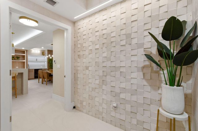 1 S Coastal Way 202, Jupiter, FL 33477