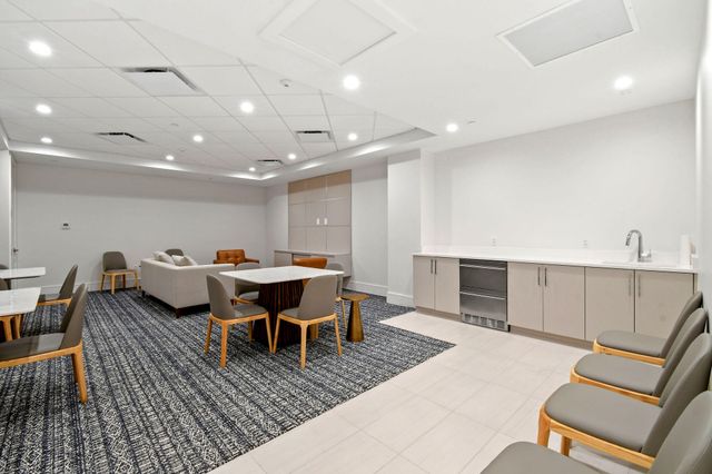 1 S Coastal Way 202, Jupiter, FL 33477
