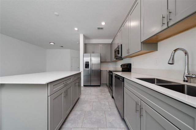 2316 BROOK MARSH LOOP, Kissimmee, FL 34747