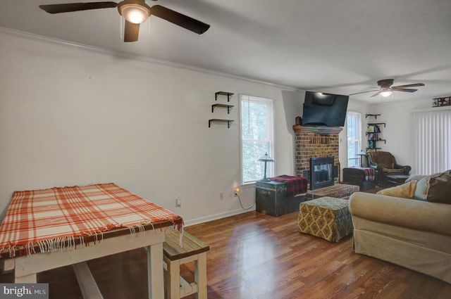 8140 MICHAUX DRIVE, Fayetteville, PA 17222