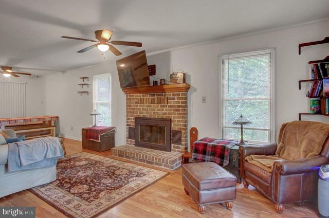 8140 MICHAUX DRIVE, Fayetteville, PA 17222