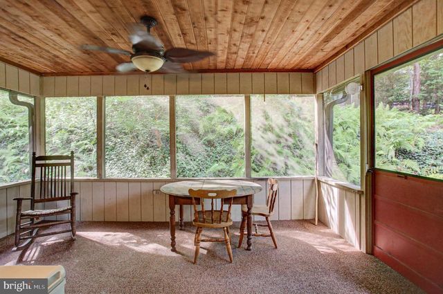 8140 MICHAUX DRIVE, Fayetteville, PA 17222