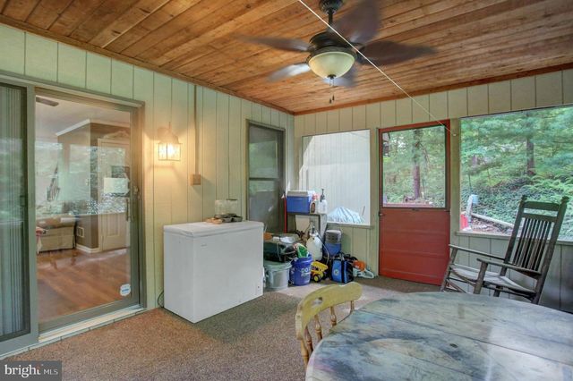 8140 MICHAUX DRIVE, Fayetteville, PA 17222