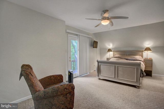 8140 MICHAUX DRIVE, Fayetteville, PA 17222