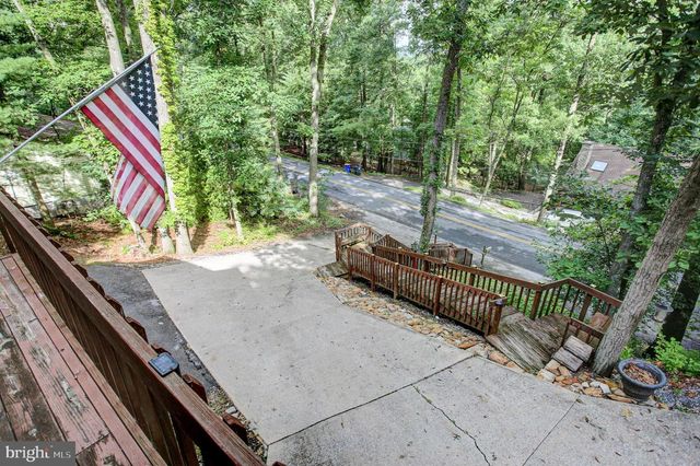 8140 MICHAUX DRIVE, Fayetteville, PA 17222