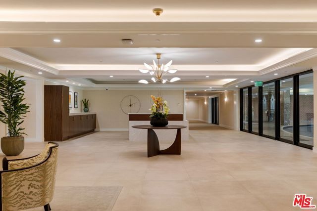 300 N Swall Drive 307, Beverly Hills, CA 90211
