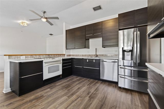 2138 7TH AVENUE N, St Petersburg, FL 33713