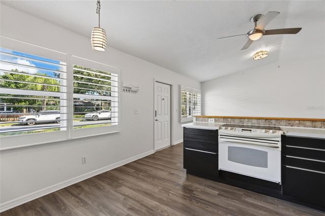 2138 7TH AVENUE N, St Petersburg, FL 33713