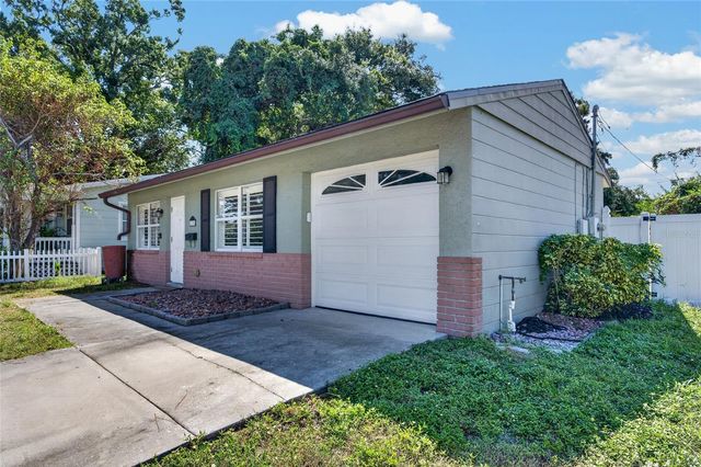 2138 7TH AVENUE N, St Petersburg, FL 33713