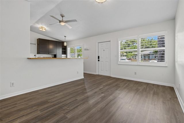 2138 7TH AVENUE N, St Petersburg, FL 33713