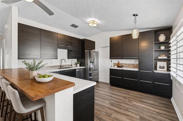 2138 7TH AVENUE N, St Petersburg, FL 33713