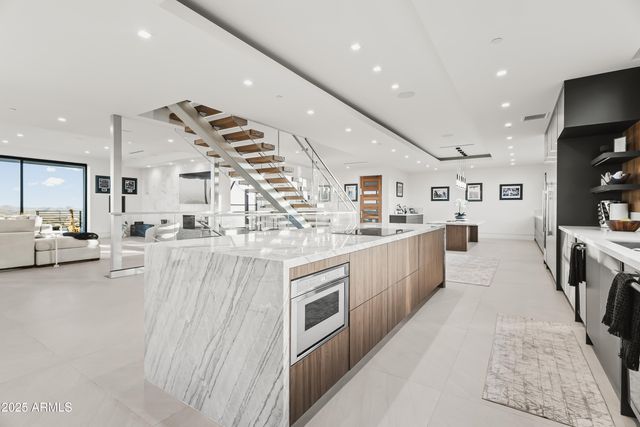 9814 N RED BLUFF Drive, Fountain Hills, AZ 85268