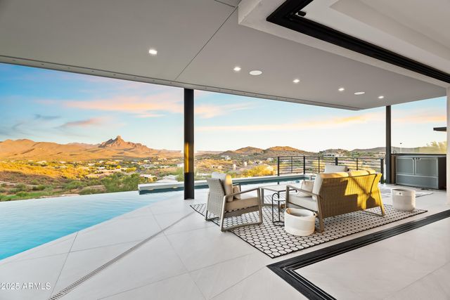 9814 N RED BLUFF Drive, Fountain Hills, AZ 85268