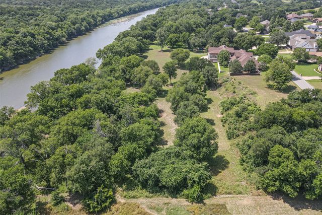 9314 Bellechase Road, Granbury, TX 76049