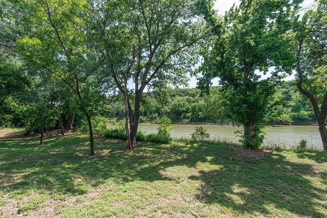 9314 Bellechase Road, Granbury, TX 76049
