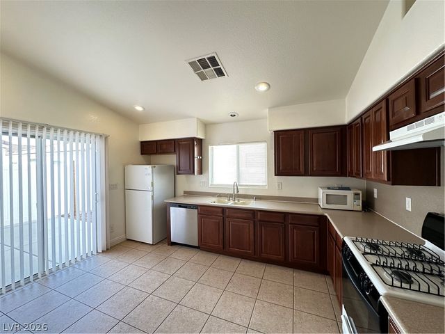 8571 LITTLE FOX Street, Las Vegas, NV 89123
