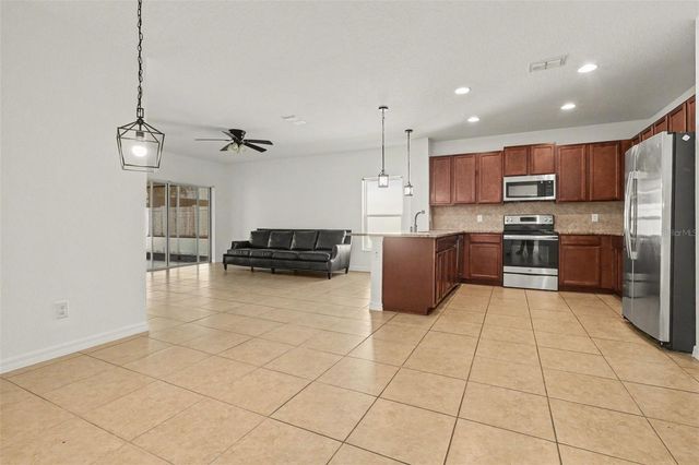 622 SAMUEL, Davenport, FL 33837