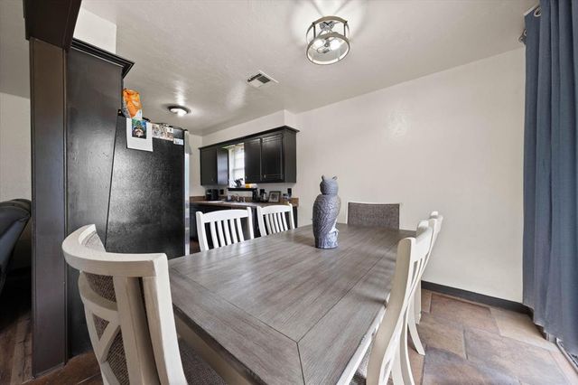 601 SW 27th Street, Moore, OK 73160