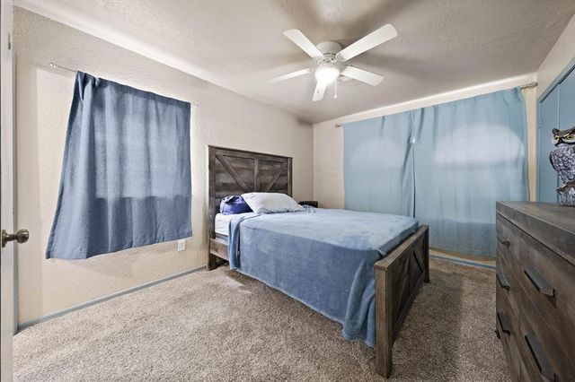 601 SW 27th Street, Moore, OK 73160