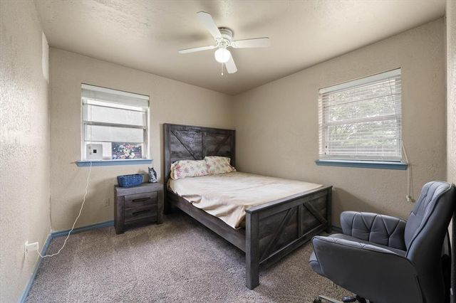 601 SW 27th Street, Moore, OK 73160