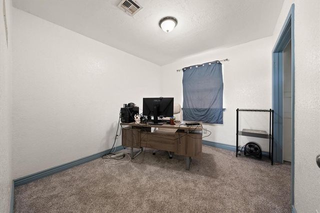 601 SW 27th Street, Moore, OK 73160