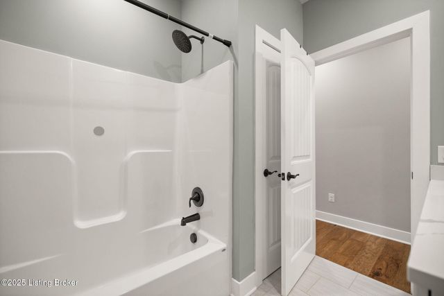 5944 St. John Rd, Elizabethtown, KY 42701