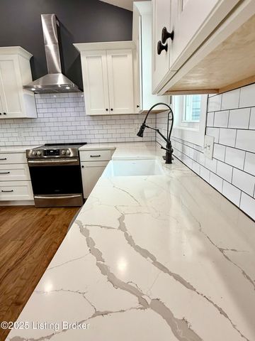 5944 St. John Rd, Elizabethtown, KY 42701