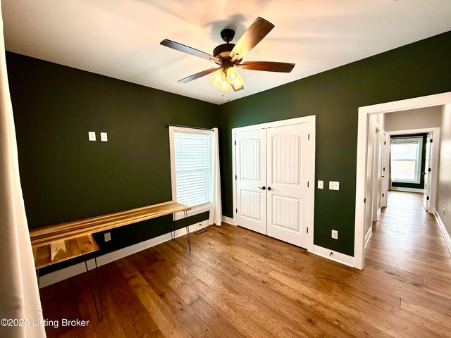 5944 St. John Rd, Elizabethtown, KY 42701