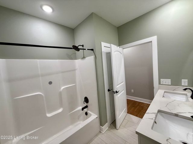 5944 St. John Rd, Elizabethtown, KY 42701