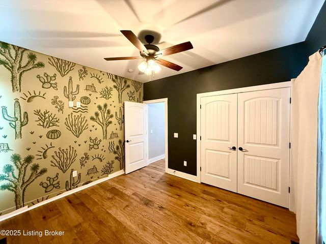 5944 St. John Rd, Elizabethtown, KY 42701