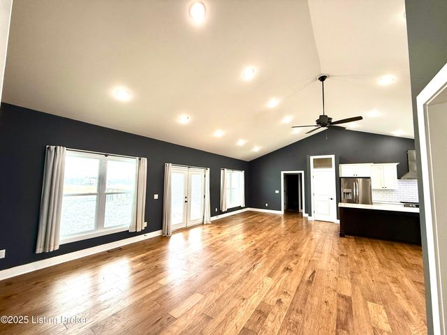 5944 St. John Rd, Elizabethtown, KY 42701