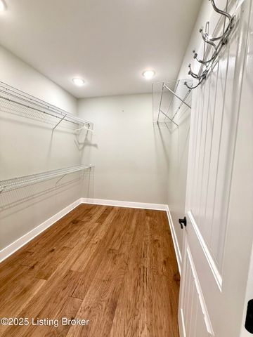 5944 St. John Rd, Elizabethtown, KY 42701