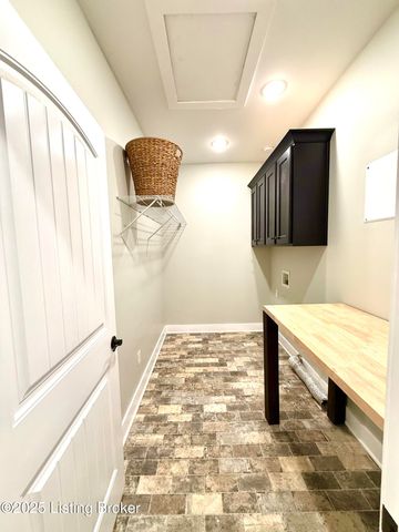 5944 St. John Rd, Elizabethtown, KY 42701