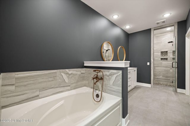 5944 St. John Rd, Elizabethtown, KY 42701