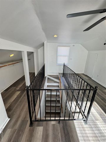 12010 Lakepointe Street, Detroit, MI 48224