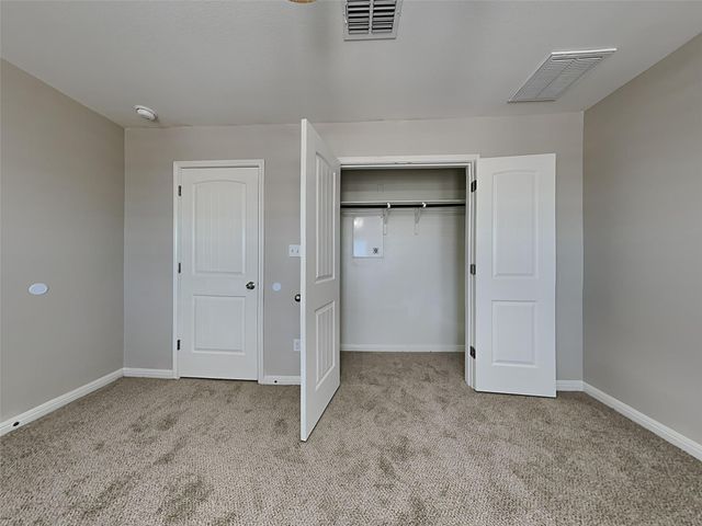 1052 Esplanade PKWY, San Marcos, TX 78666