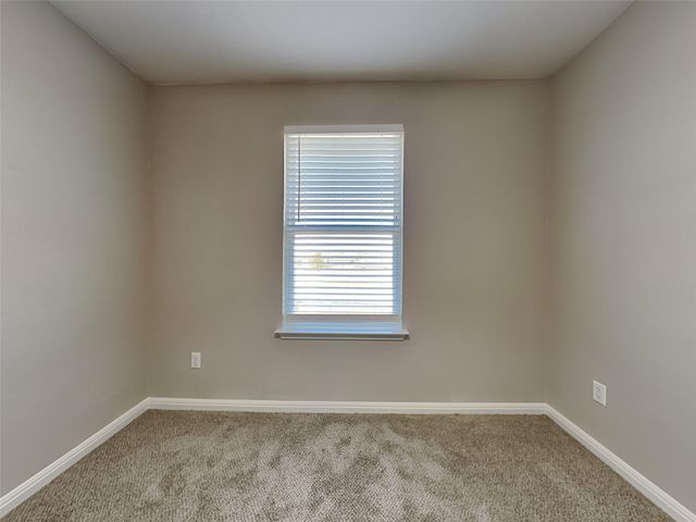 1052 Esplanade PKWY, San Marcos, TX 78666