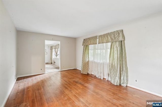 783 Sunset Terrace, Franklin Lakes, NJ 07417