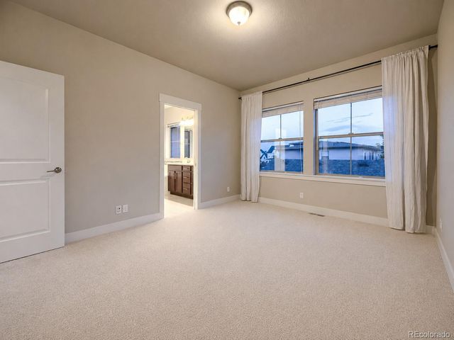 10080 E 59th Drive, Denver, CO 80238