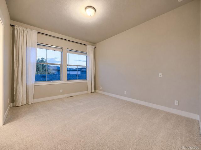 10080 E 59th Drive, Denver, CO 80238
