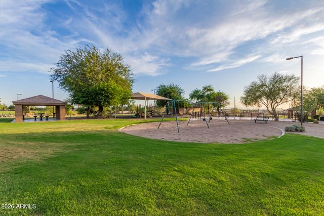 7239 E NATHAN Street, Mesa, AZ 85207