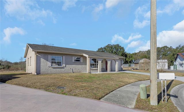 8327 JACQUELINE COURT, Zephyrhills, FL 33541