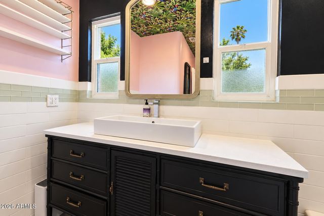 1311 W THOMAS Road, Phoenix, AZ 85013
