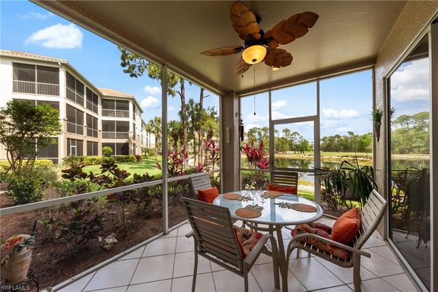 8239 Parkstone PL 102, Naples, FL 34120