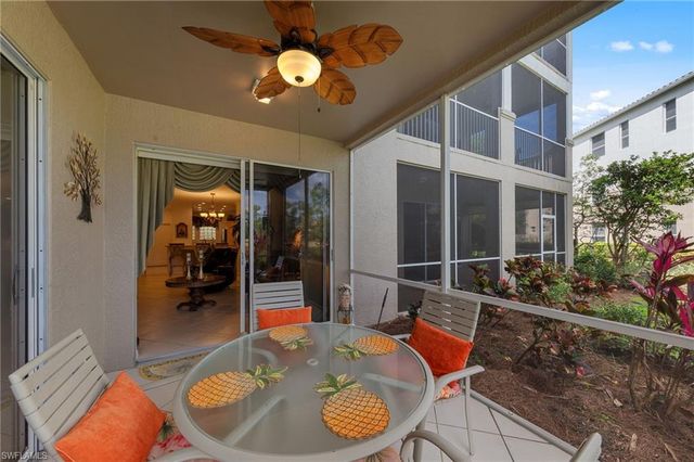 8239 Parkstone PL 102, Naples, FL 34120