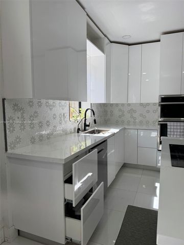 23251 SW 113th Ct, Homestead, FL 33032