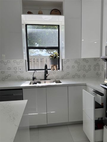 23251 SW 113th Ct, Homestead, FL 33032